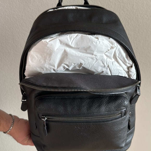 New Coach backpack - Picture 2 of 6